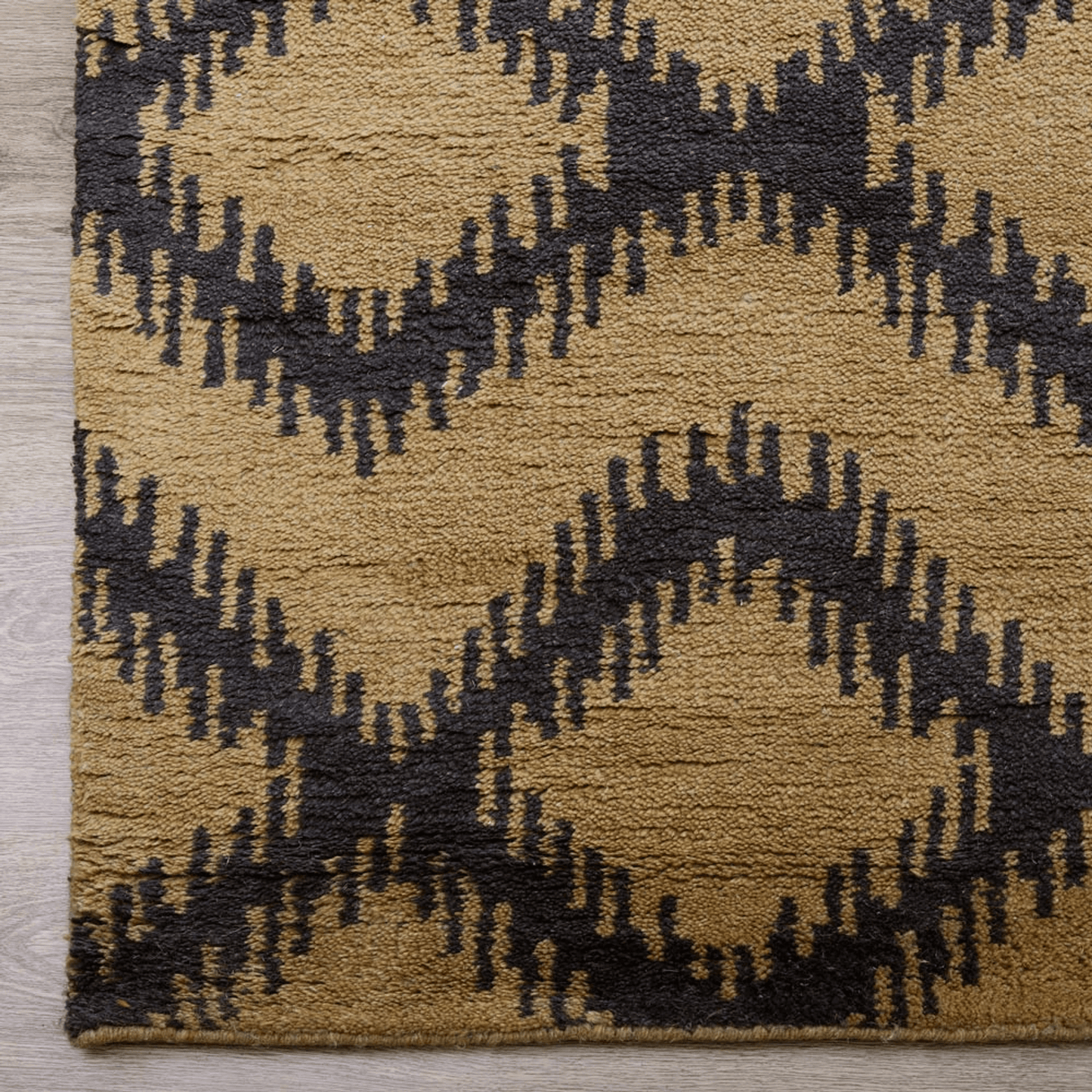 Rugsotic Hand Knotted Geometric Wool Area Rug In Gold Charcoal