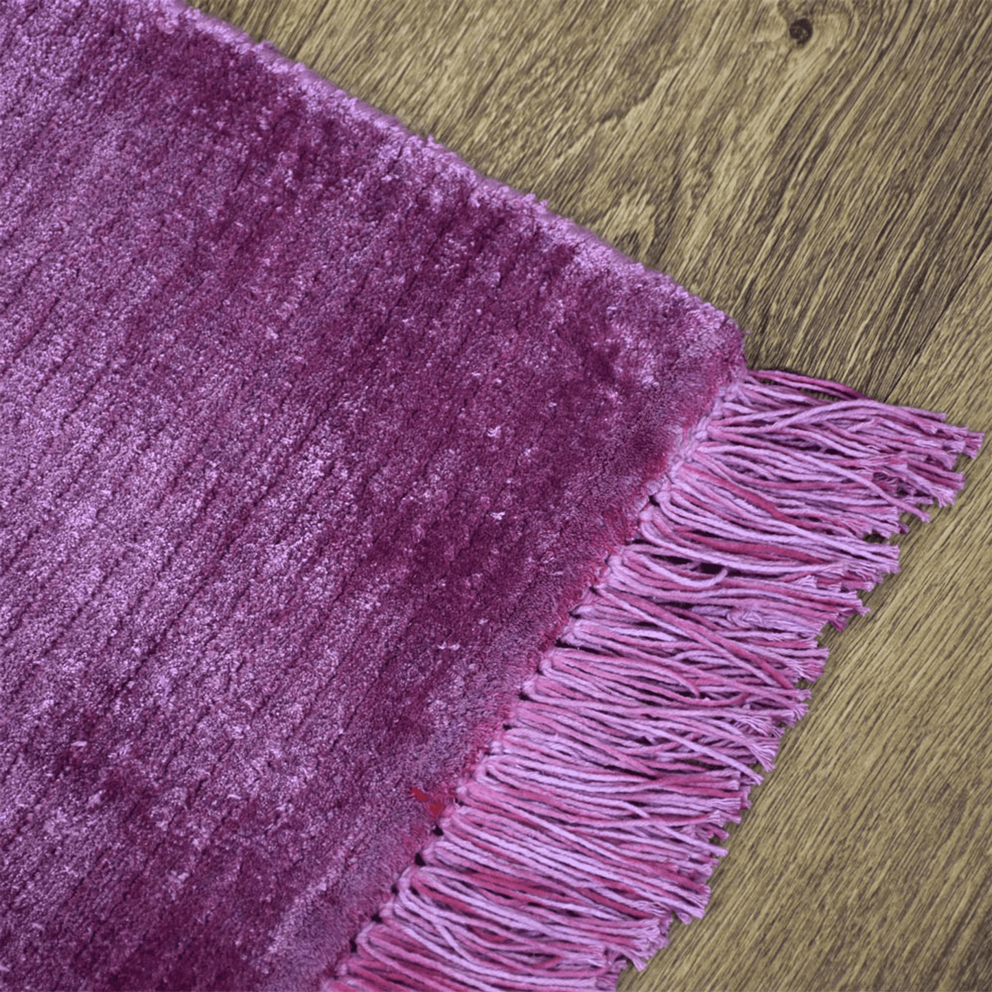 Rugsotic Carpets Hand Woven Viscose & Silk 5'x8' Area Rug Contemporary