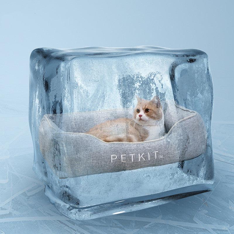 Cool Paws Comfort Zone: Removable Cooling Pet Mattress For Cats And Dogs - Summer Edition - Dog Hugs Cat