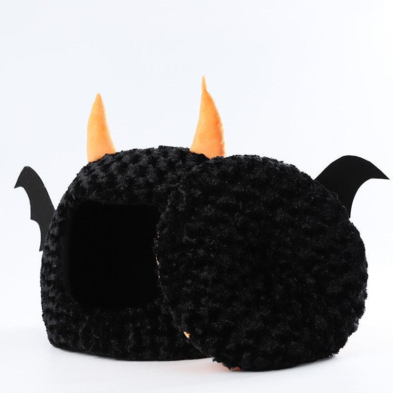 Halloween Little Devil Pet Nest Short Plush Fully Enclosed Warm - Dog Hugs Cat