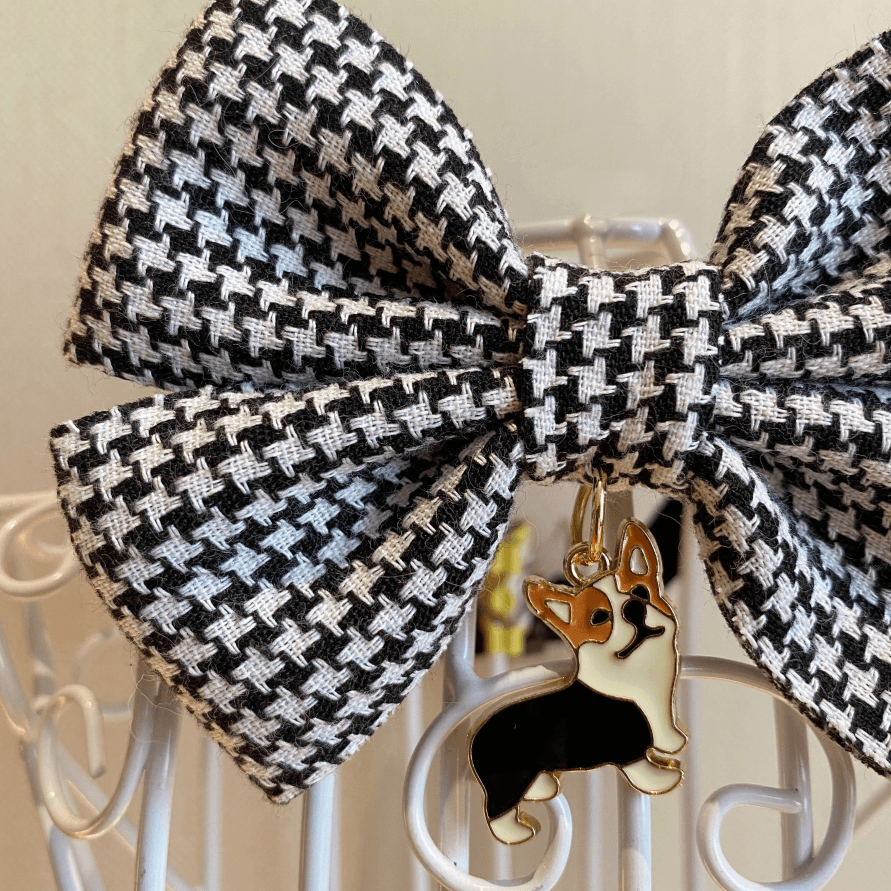 Pet Collar Puppet Cat Bow Decoration - Dog Hugs Cat