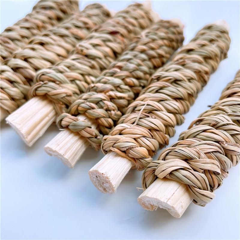 Bamboo Bliss Straw Molar Toy - Natural Water Grass and Sweet Bamboo Small Pet Grinding Toy - Dog Hugs Cat