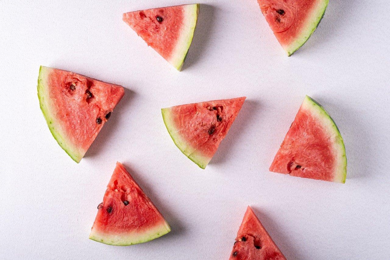 Can Dogs Have Watermelon? Surprising Facts and Safety Tips - Dog Hugs Cat