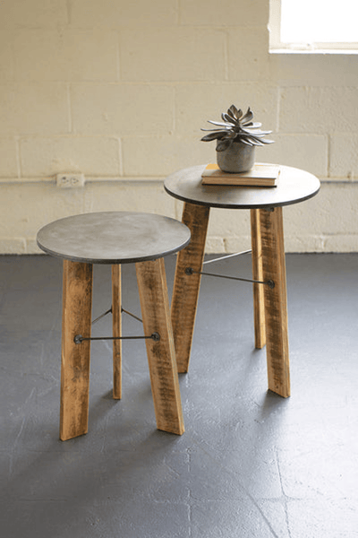 Sleek Set Of 2 Round Nesting Side Tables With Metal Top And Wooden Legs