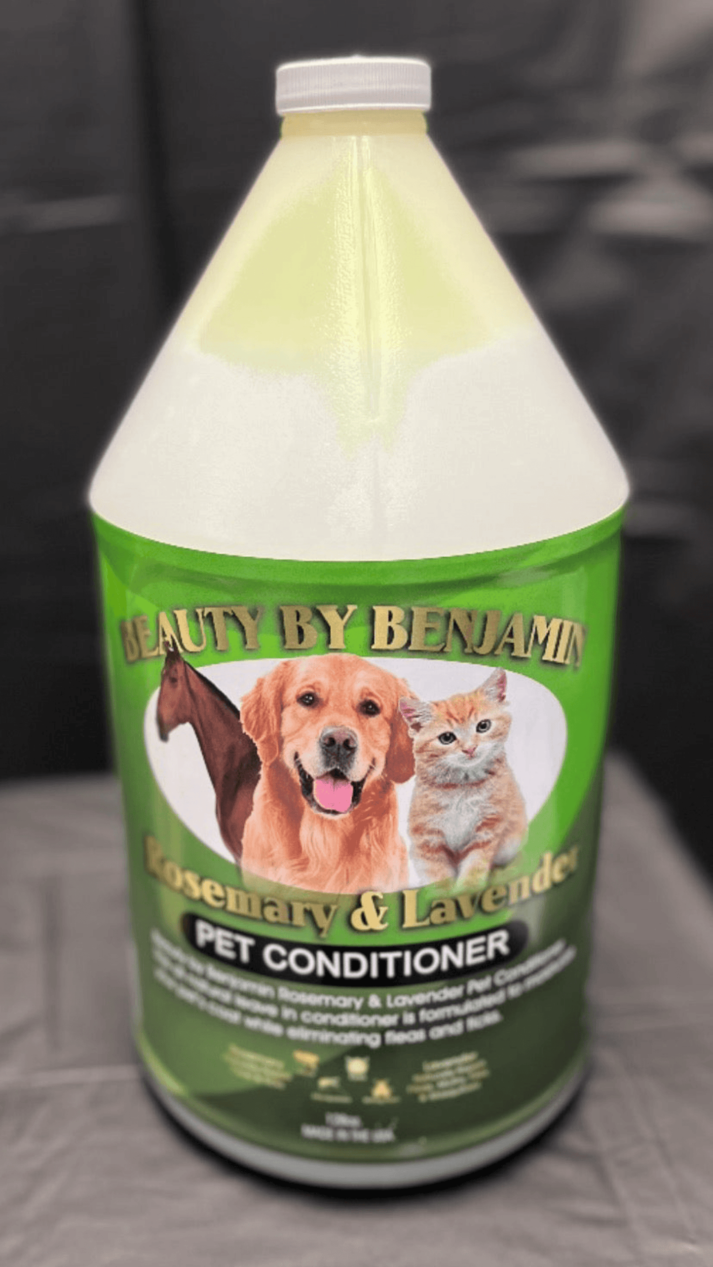 Rosemary & Lavender Pet Conditioning and Repellent Coat Care