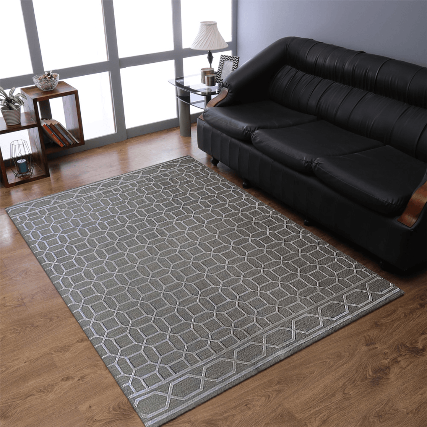 Rugsotic Hand-Knotted Sumak Silk And Wool Geometric Area Rug In Beige And White