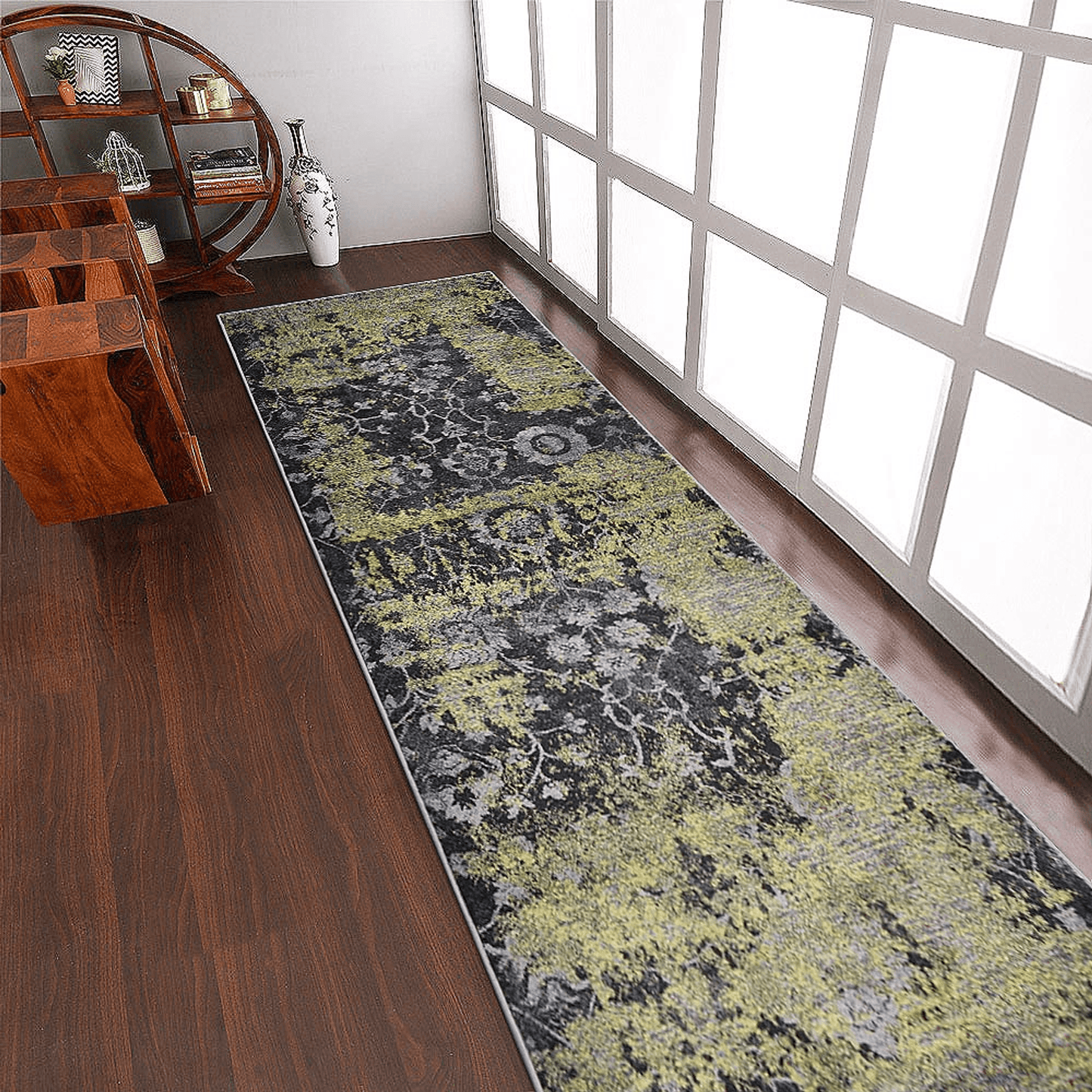 Rugsotic Carpets Machine Woven Heatset Polypropylene 3'2''x10' Runner Area Rug Contemporary