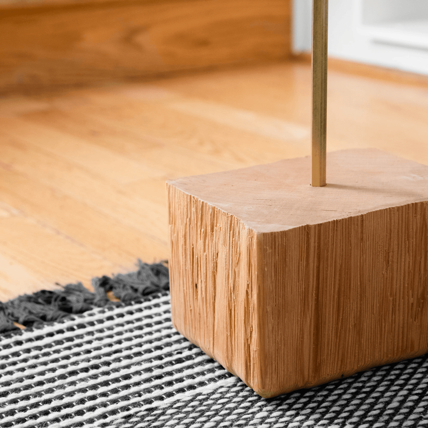 Home Slice Elegance Side Table