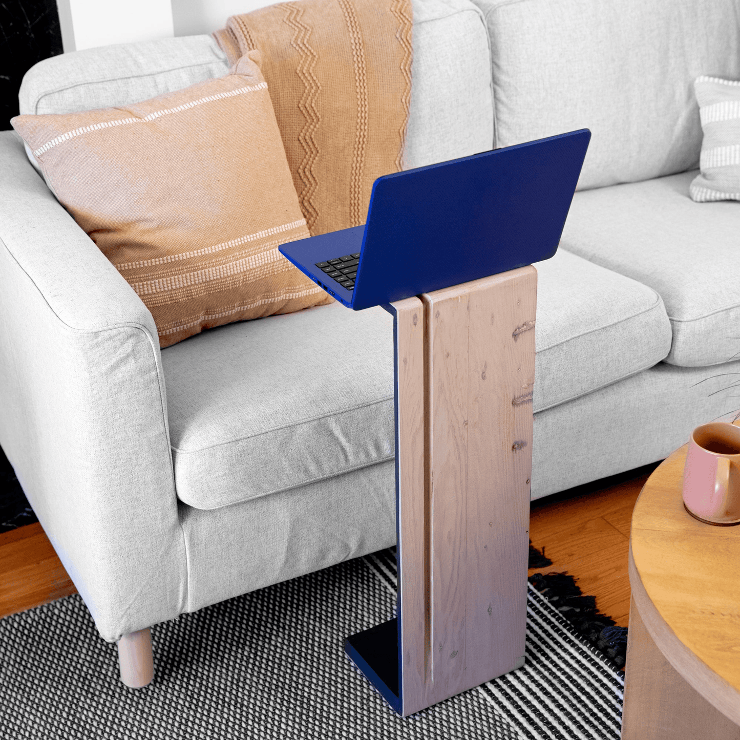 Overlap Multi-Functional Laptop Table