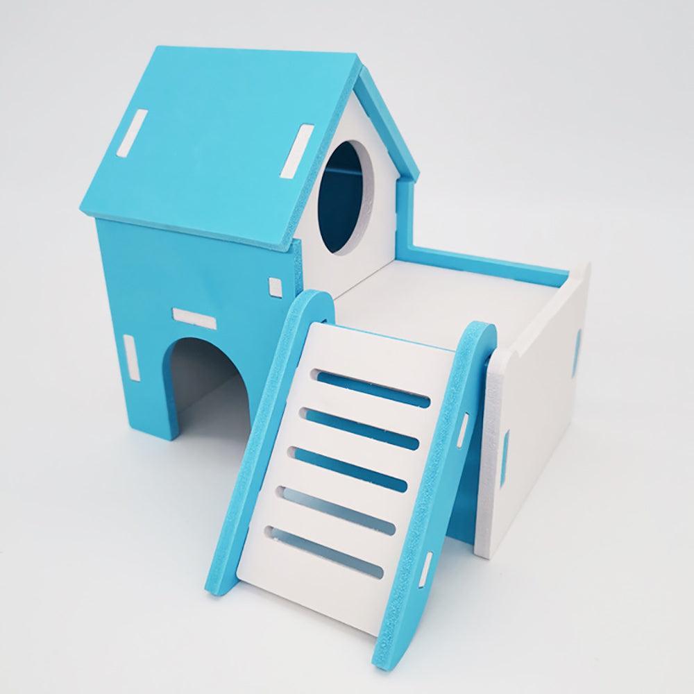 Colorful Double - Storey Hamster Sleeping Nest: A Stylish Wooden Villa Toy For Small Pets - Dog Hugs Cat