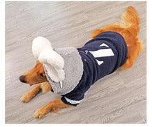 Cozy Canine Winter Coat For Large Dogs - Dog Hugs Cat