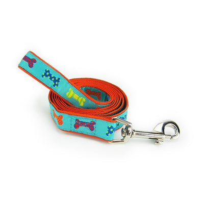 Vibrant Nylon Dog Leash with Durable Construction