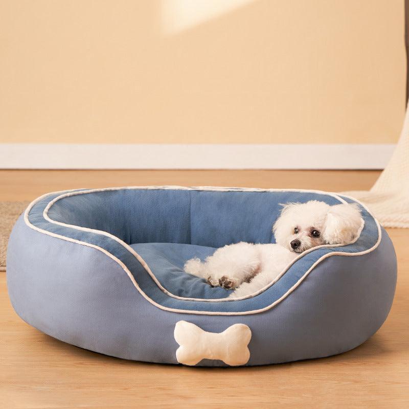 Deluxe Cozy Pet Sofa Bed: Winter Warmth For Your Furry Friend - Dog Hugs Cat