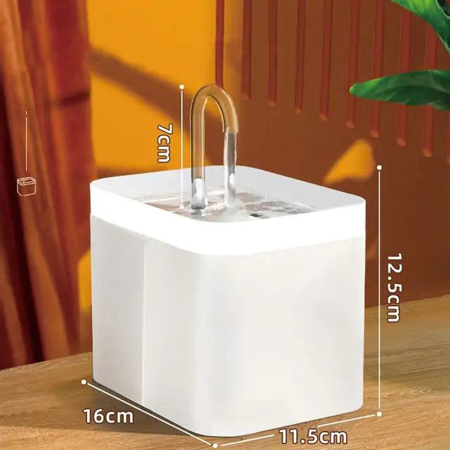 1.5L Automatic Pet Water Dispenser with 3 Flow Speed Settings