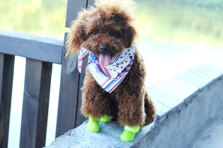 Soft Non-Slip Wear-Resistant Silicone Pet Rain Boots - Dog Hugs Cat