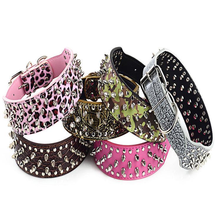 Pet Collar Large Dog Rivet Collar - Dog Hugs Cat