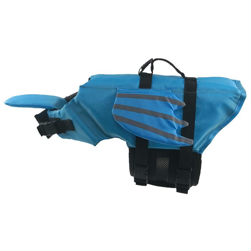 Life Jacket For Pets Reflects Light For Outdoor Pets - Dog Hugs Cat