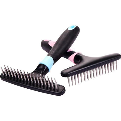 Pet Hair Removal Comb Dog Grooming Tool - Dog Hugs Cat