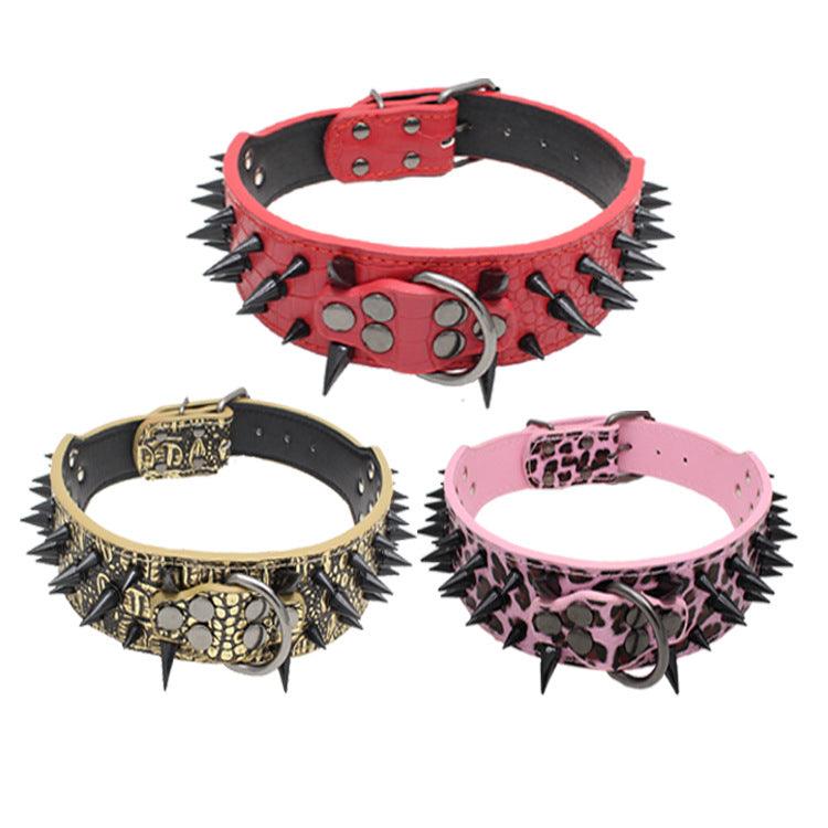 Large Explosion-Proof Rivet Bite-Proof Pet Collar - Dog Hugs Cat