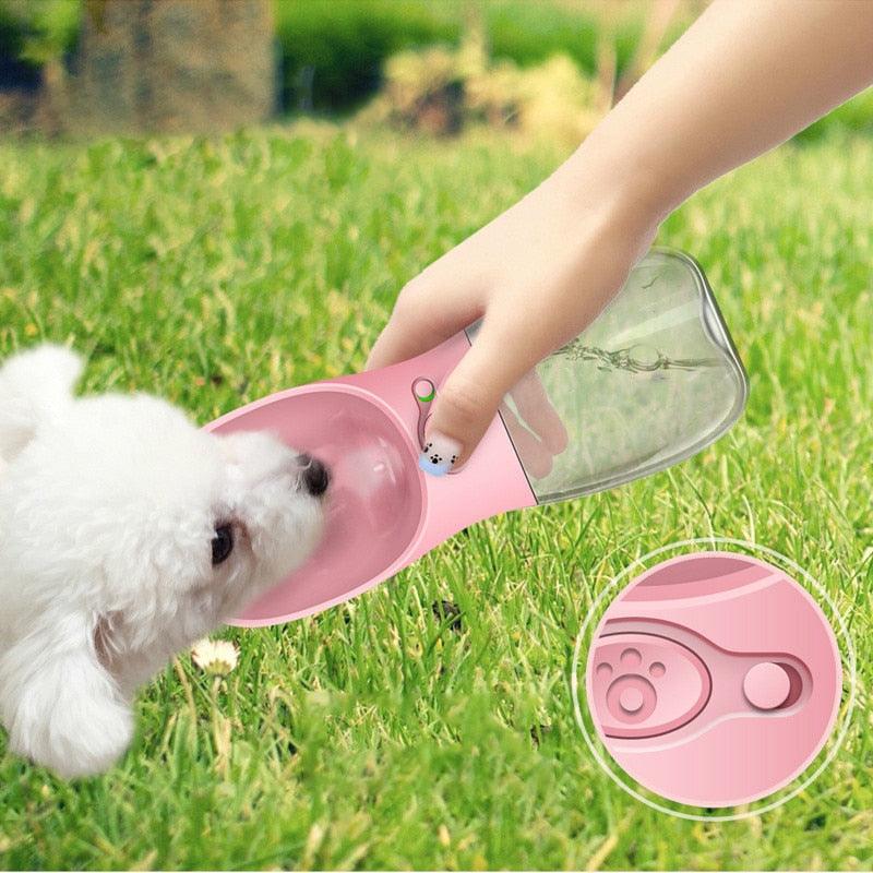 Pet Water Cup Outdoor Portable Water Bottle - Dog Hugs Cat
