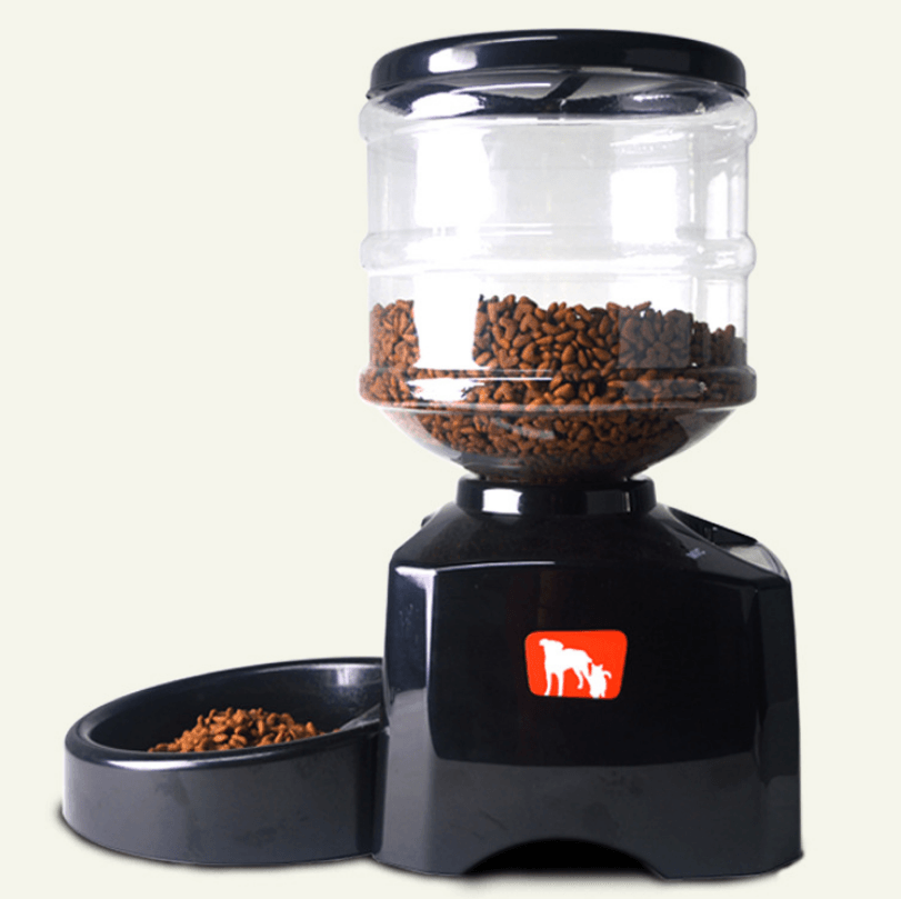 5.5L Automatic Pet Feeder With Voice Message Recording And Lcd Screen Large Smart Dogs Cats Food Bowl Dispenser Black - Dog Hugs Cat