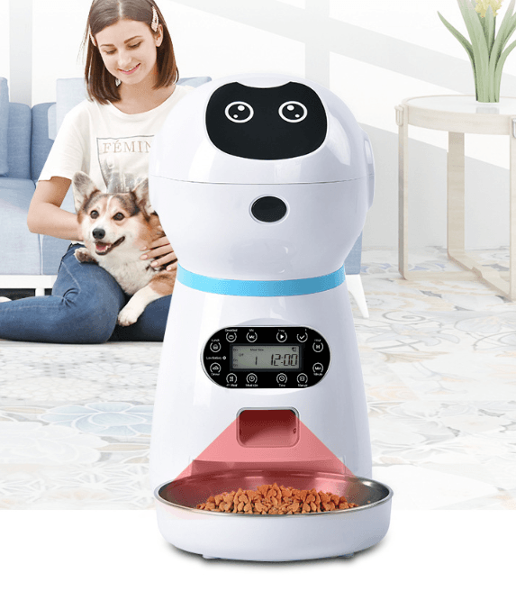 Automatic Pet Feeder - Dog Hugs Cat