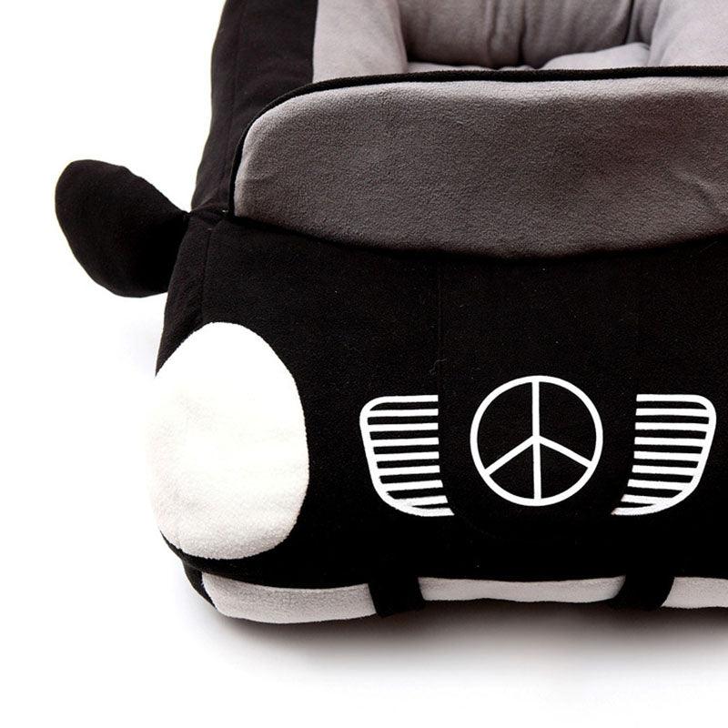 Car Compartment For Pet Products - Dog Hugs Cat