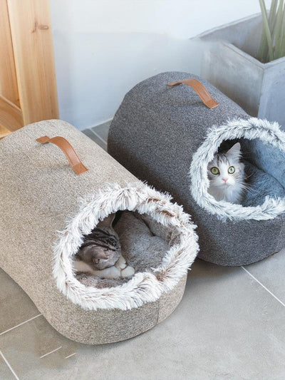 Polar Warm Cat Litter Closed Cat Sleeping Bag Large Winter Deep Sleep Cat Bed - Dog Hugs Cat