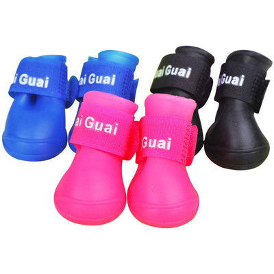 Soft Non-Slip Wear-Resistant Silicone Pet Rain Boots - Dog Hugs Cat