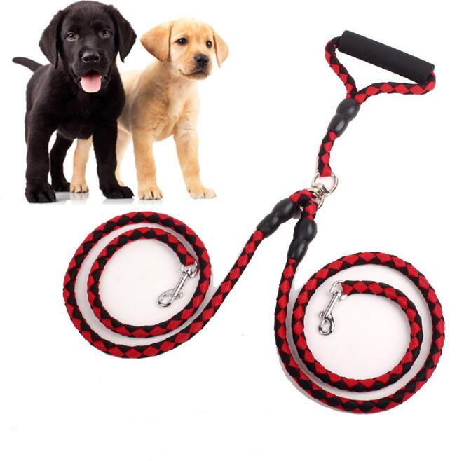 Double-Ended Traction Rope For Walking The Dog Hand-Double-Ended Traction Rope One Plus Two Leash Collar Pet Supplies Dog Collar - Dog Hugs Cat