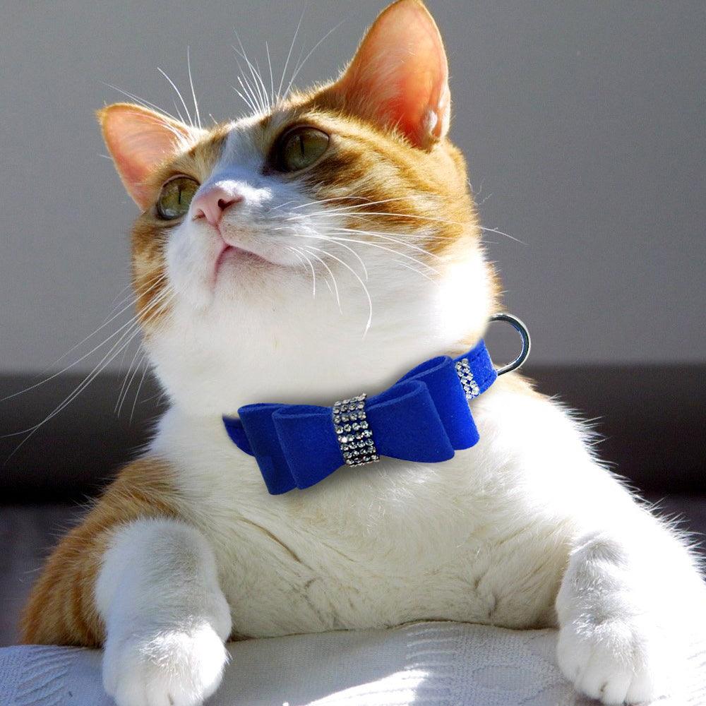 Shiny Hot Rhinestone Dog Cat Comfortable Korean Velvet Pet Leash - Dog Hugs Cat