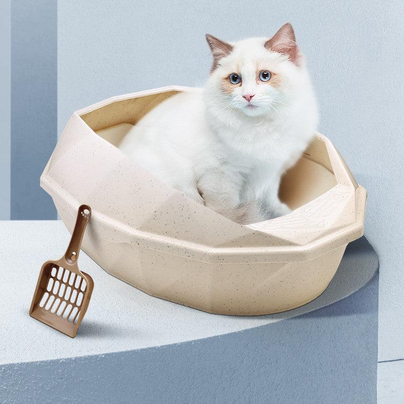 Plastic Anti-Sputtering Diamond-Shaped Semi-Enclosed Cat Litter Box - Dog Hugs Cat