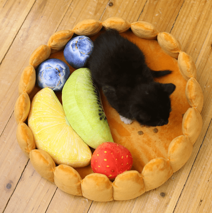 Pet Plush Cat Dog Mat Kennel Cat Litter Winter Warm Creative Pet Mat Fruit Egg Tart Bed - Dog Hugs Cat