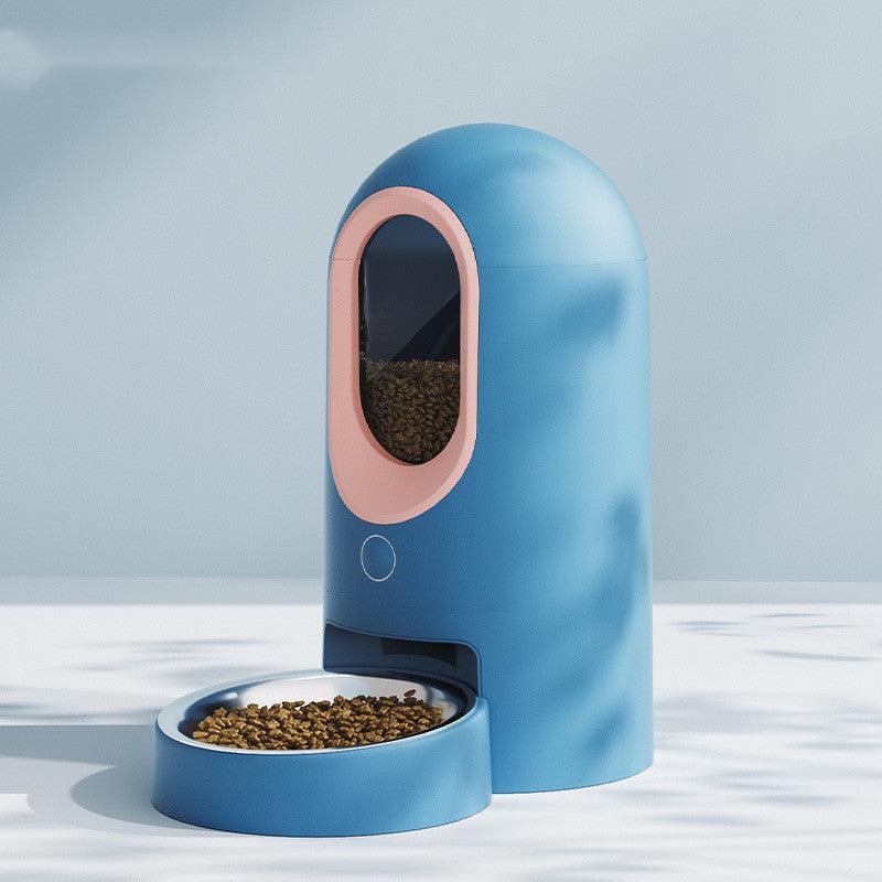 Automatic Feeder Cat Intelligent Timing And Quantification - Dog Hugs Cat