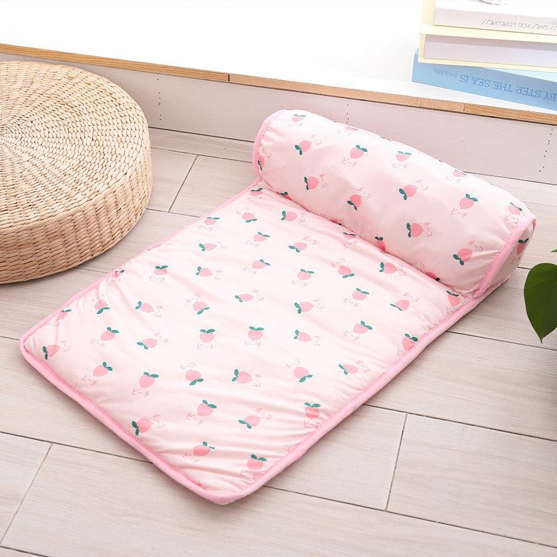 Cool Dog Mat Summer Pet Blanket Cooling Breathable Cat Bed Outdoor Washable Travel Cold Silk Sofa Portable Sleep Puppy Supplier - Dog Hugs Cat