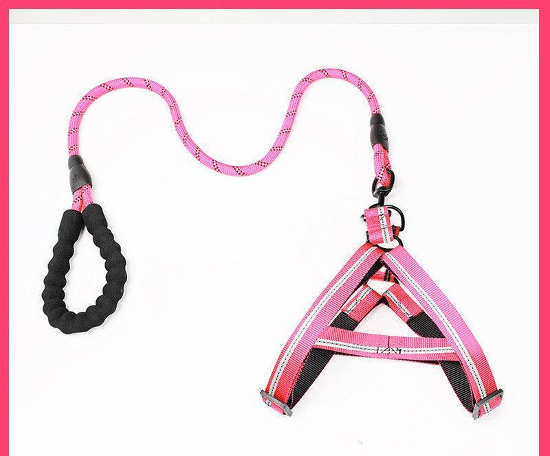 Adjustable Pet Leash and Chest Strap Set with Reflective and Strengthened Design - Dog Hugs Cat