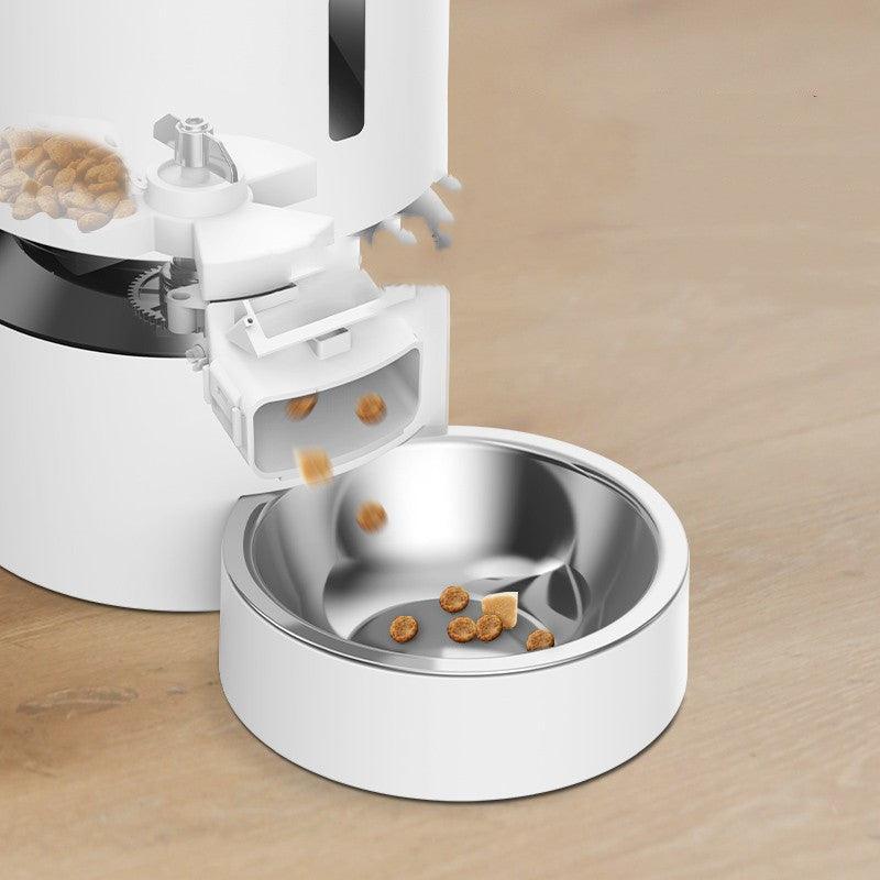 Automatic DuoFeed Cat Feeder - Capsule Design - Dog Hugs Cat