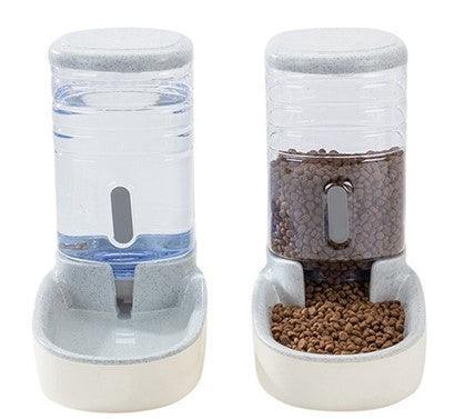 Automatic Pet Feeder and Drinking Fountain Combo - Dog Hugs Cat