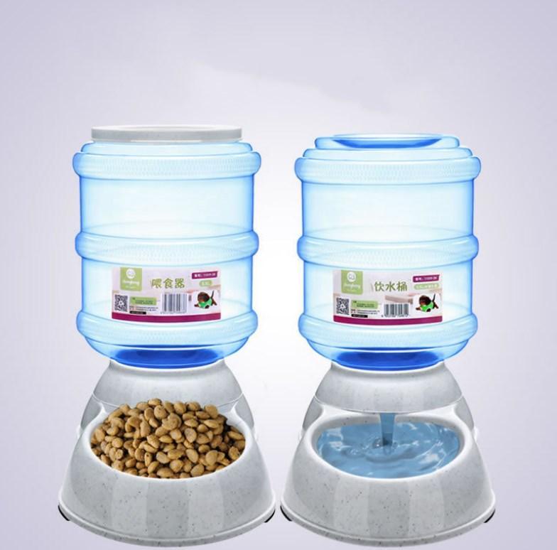 Automatic Pet Feeder & Water Fountain Combo - Large Capacity, Eco-Friendly Design - Dog Hugs Cat