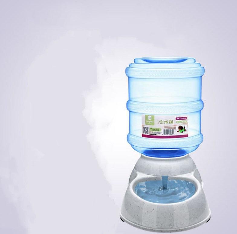 Automatic Pet Feeder & Water Fountain Combo - Large Capacity, Eco-Friendly Design - Dog Hugs Cat