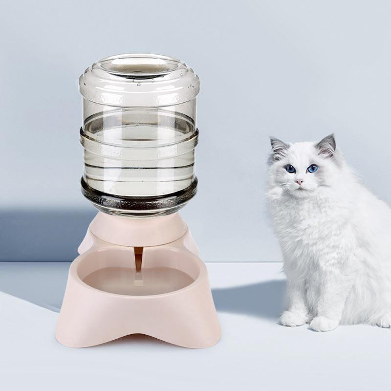 Automatic Pet Feeder with Frosted Texture - Simplify Your Pet's Mealtime Routine - Dog Hugs Cat