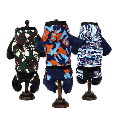 Autumn Winter Camouflage Hooded Pet Clothing - Stylish and Cozy Pet Camo Jacket - Dog Hugs Cat