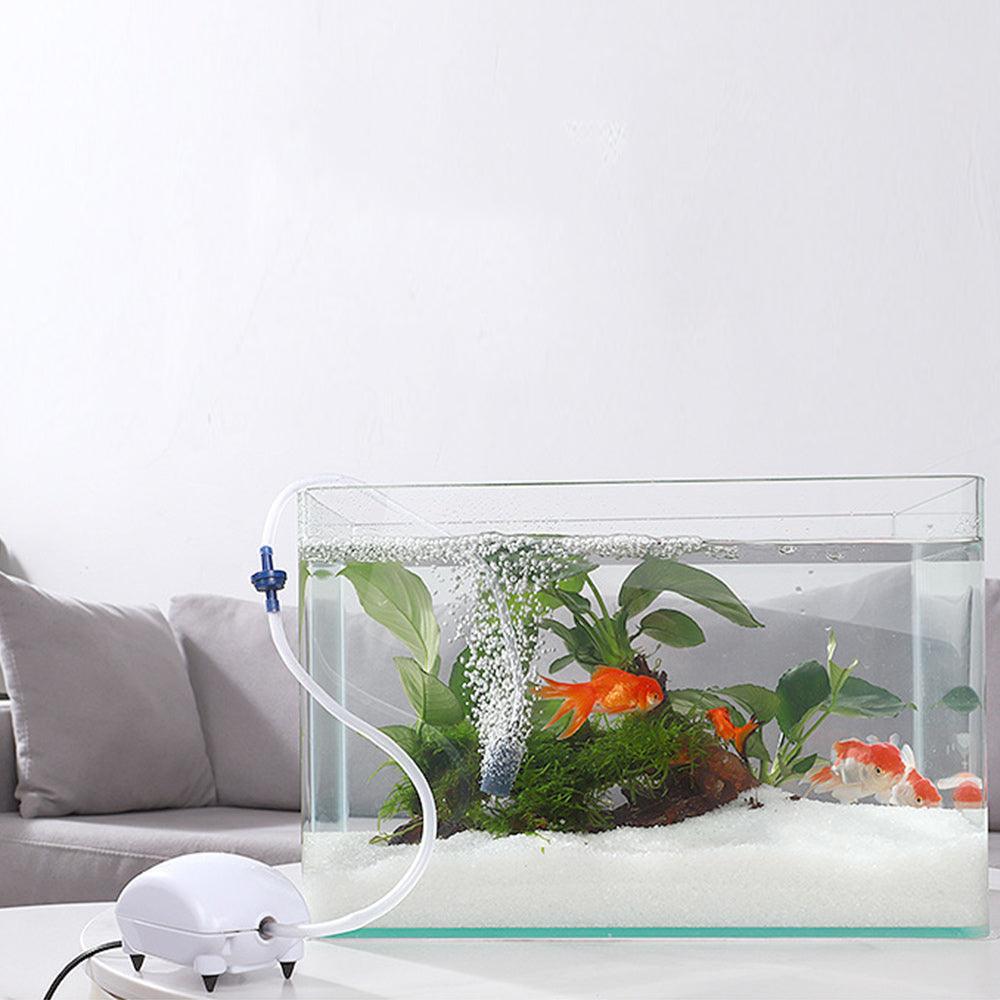 Aquarium Silent Fish Breeding Oxygen Pump - Dog Hugs Cat